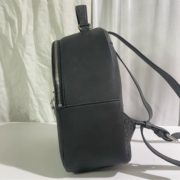 NWT Guess Turley SV755331 Women's Coal Black Faux Leather Logo Backpack W/Wallet - Picture 4 of 14